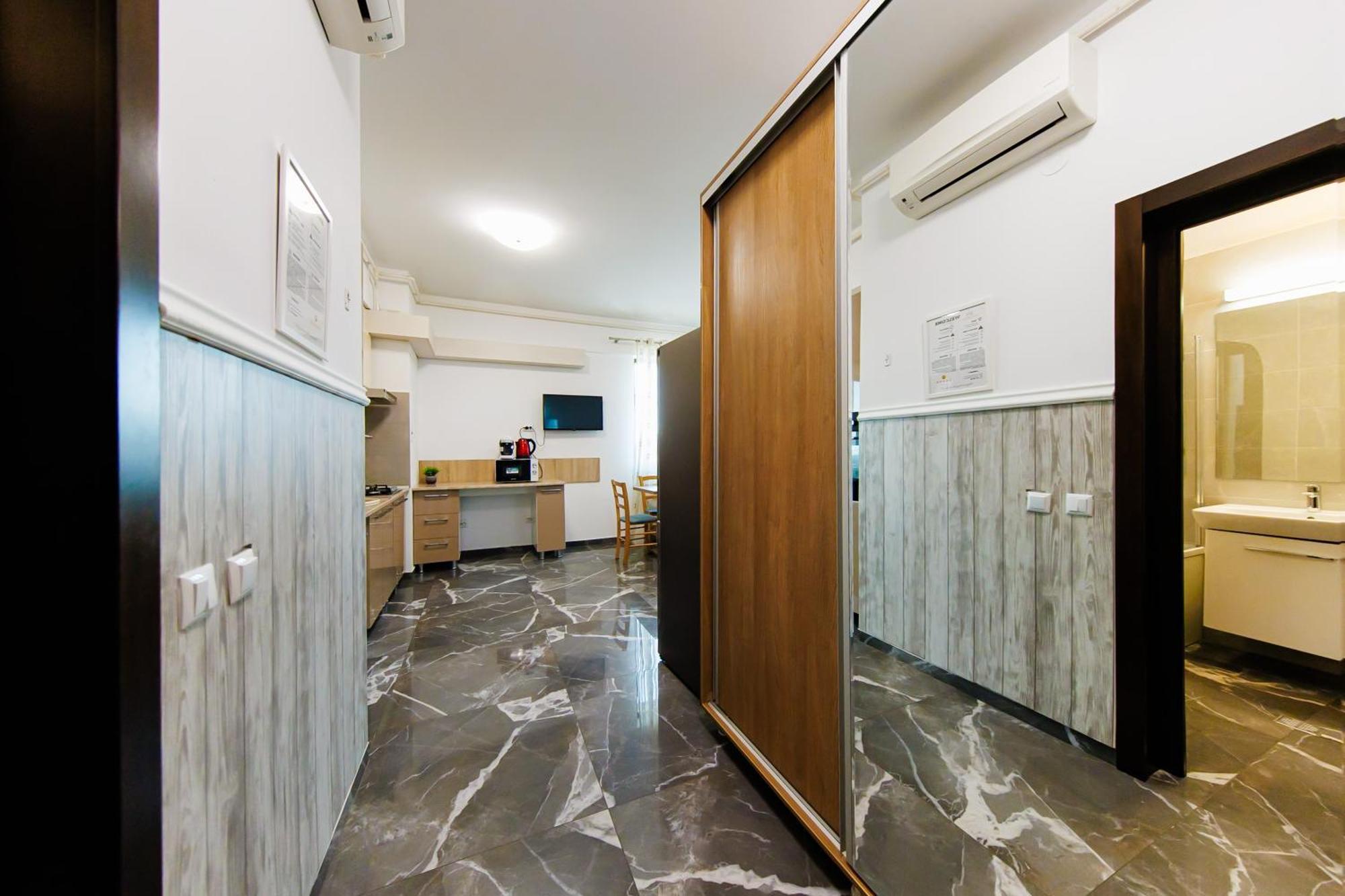 Luxury Glam Apartments Iasi At Lazar Palas Exteriér fotografie